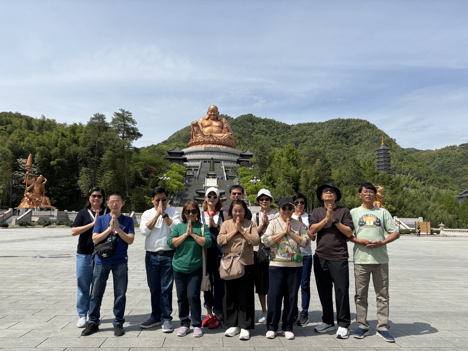 ทริปเซี่ยงไฮ้พระสังกัจจาย(คุณเจี๊ยบและครอบครัว)